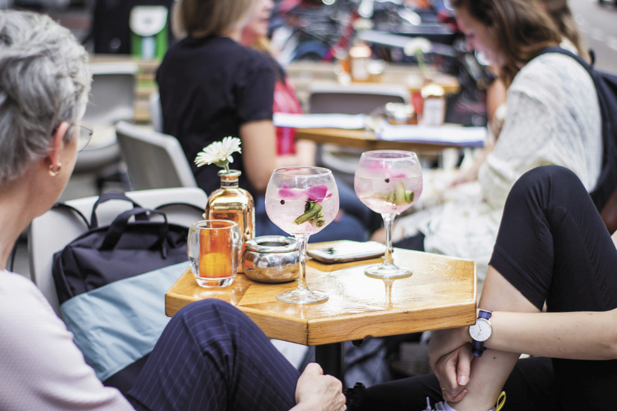 Quand l’apéritif était un… laxatif !